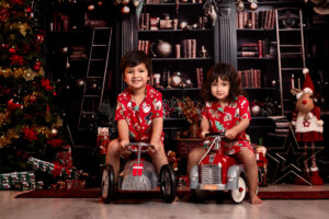 shooting photo enfants voiture porteur vilac Noël Est Lyonnais